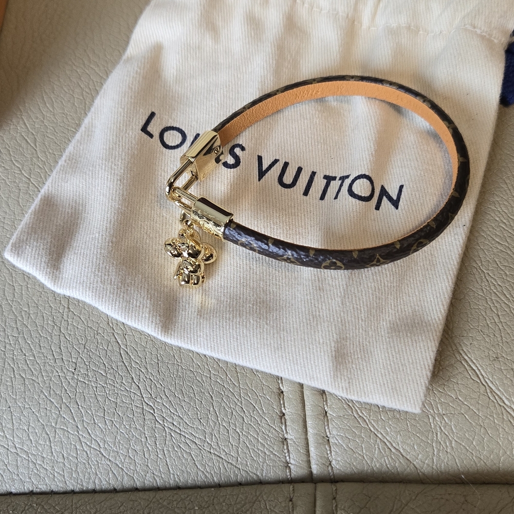 Louis Vuitton Brown and Gold Key Holder Bracelet